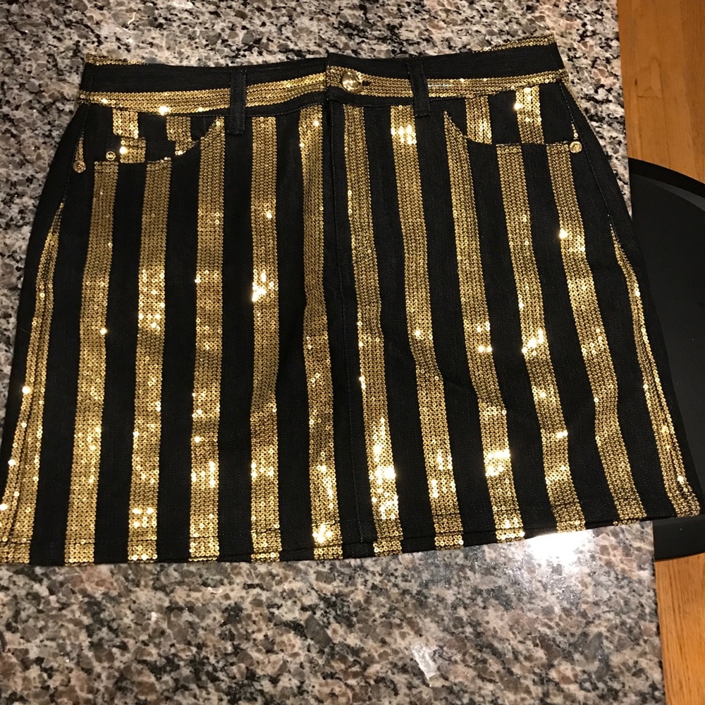 ❌SOLD❌ Michael Kors denim sequin skirt size 2